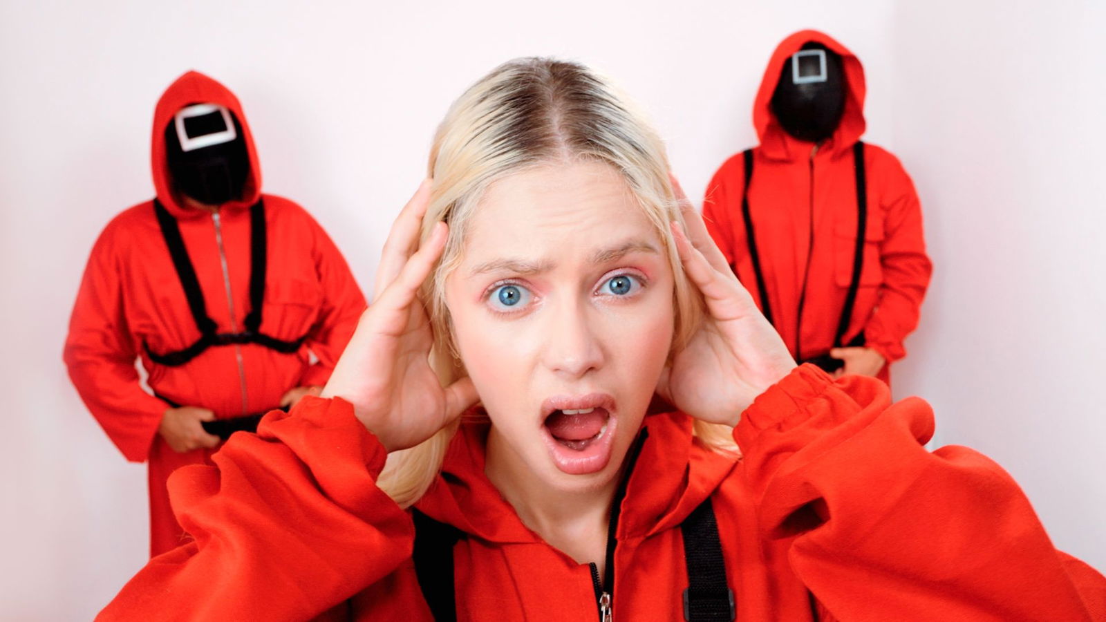 Squid Game XXX - Vivian Lola